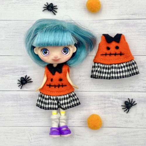Sukienka Halloween dla lalki Petite Blythe pomarańczowa