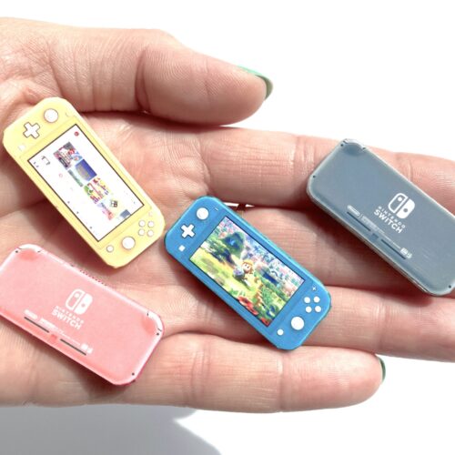 Miniaturowa konsola Nintendo Switch dla lalki skala 1:6