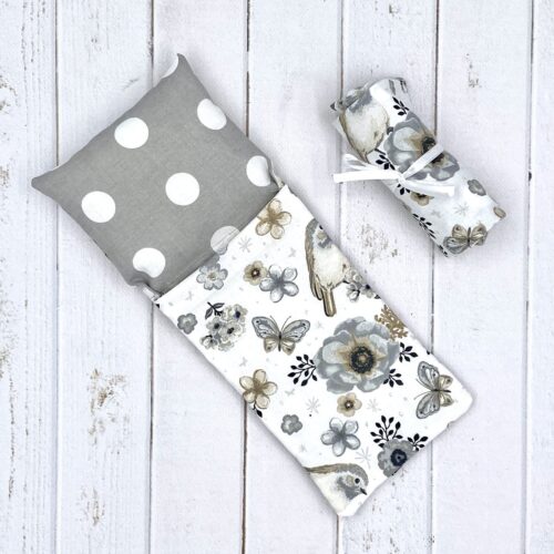 Sleeping bag for Blythe doll white-gray