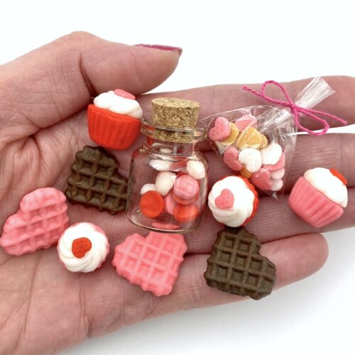 Miniaturowe słodycze na Walentynki